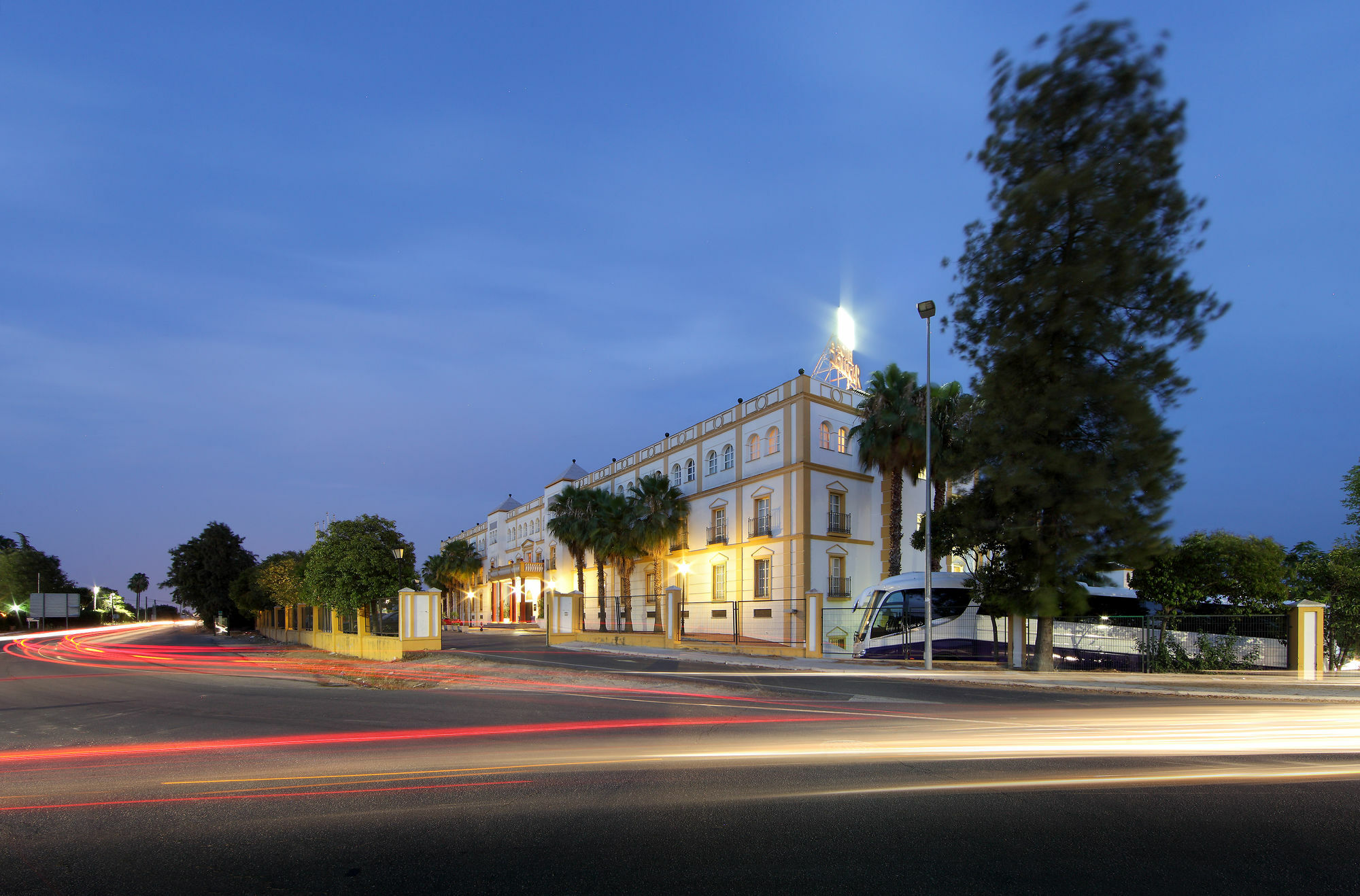 Exe Gran Hotel Solucar Sanlúcar la Mayor Kültér fotó